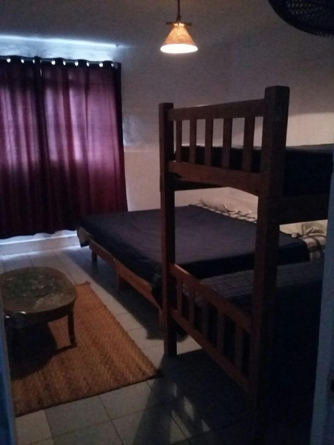Tio Richi Surfcamp Hostel Punta Hermosa Ngoại thất bức ảnh