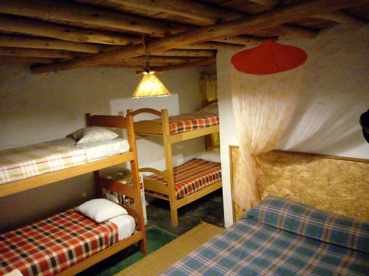 Tio Richi Surfcamp Hostel Punta Hermosa Ngoại thất bức ảnh